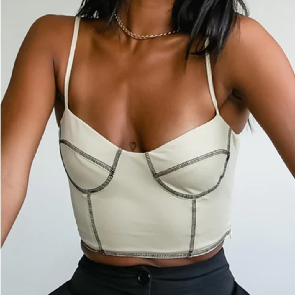 Princess Polly tank top size US 2